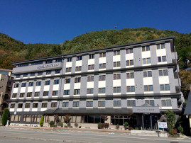 图片：HOTEL ROUTE-INN KAWAGUCHIKO外观