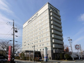 图片：HOTEL ROUTE-INN MATSUSAKA EKIHIGASHI外观