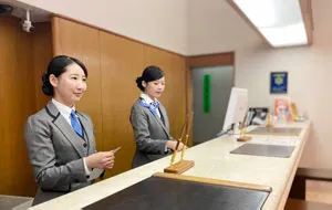 照片:24小时前台常驻